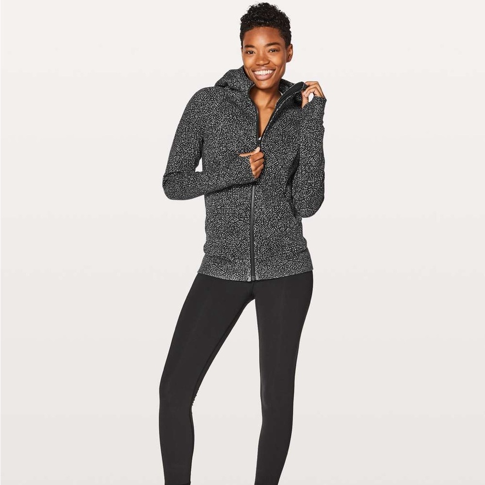 Lululemon Scuba‎ Hoodie Light Cotton Fleece
Night View White Black - Picture 2 of 12